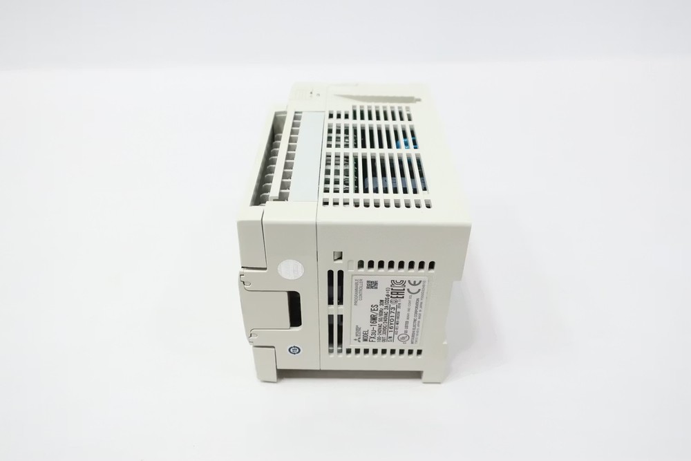 Mitsubishi FX3U-16MR/ES Plc Module