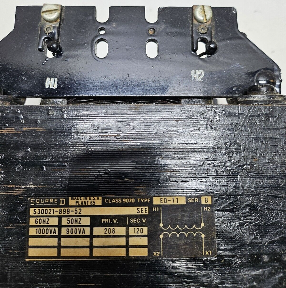 Square D S30021-899-52 Machine Tool Control Transformer Type EO-71