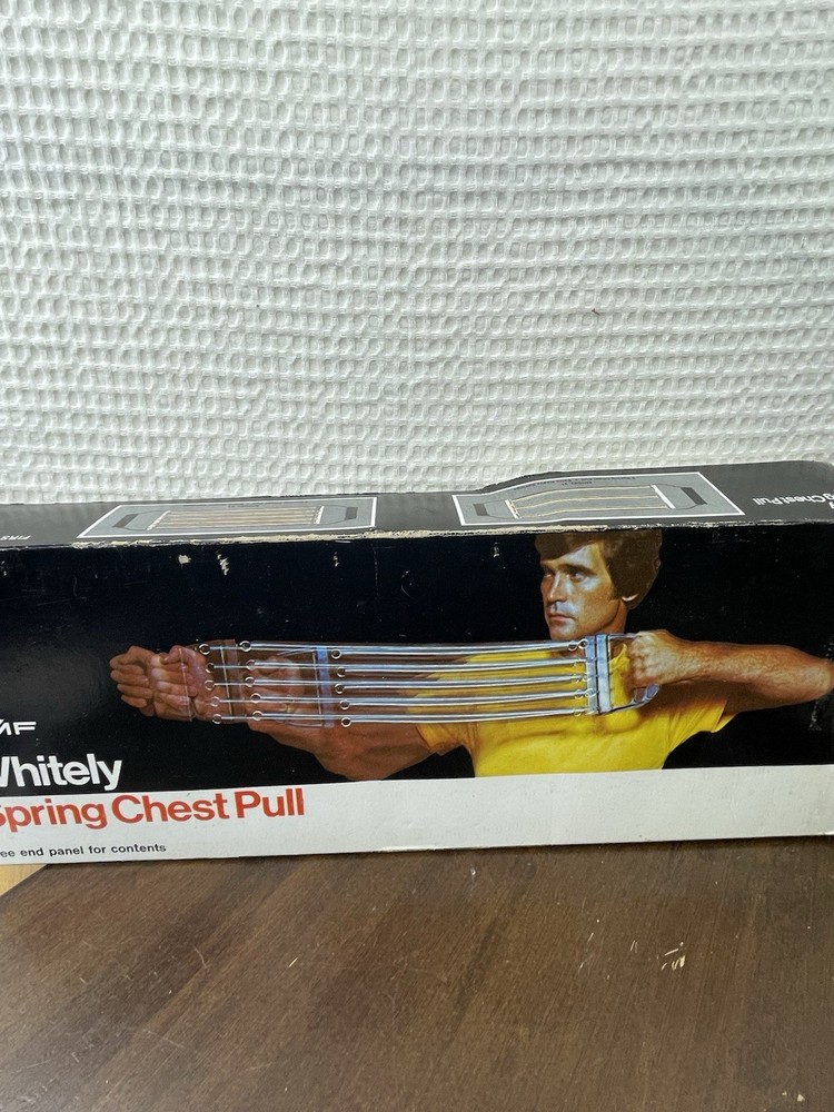 Vintage 1970s DP 5 Spring Chest Pull Expander Exerciser in Original Box