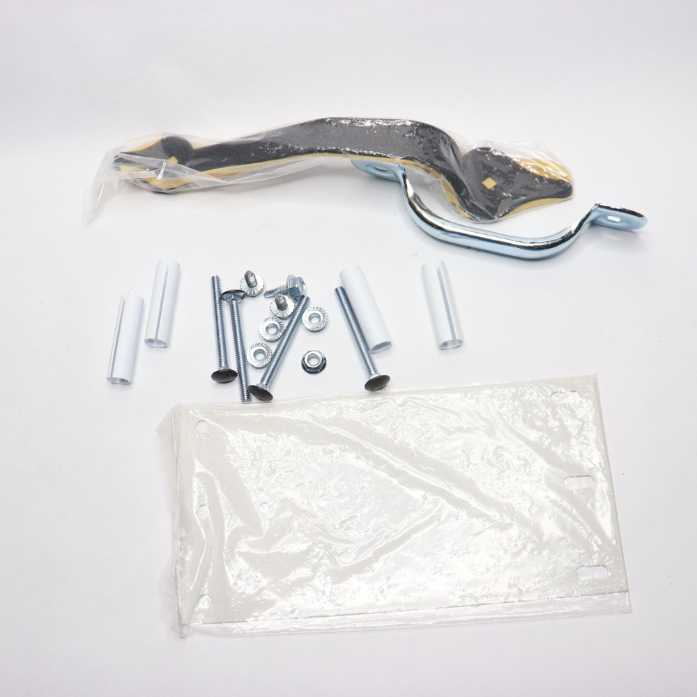 Decorative Spade Lift Handle for Overhead Garage Doors 0125030