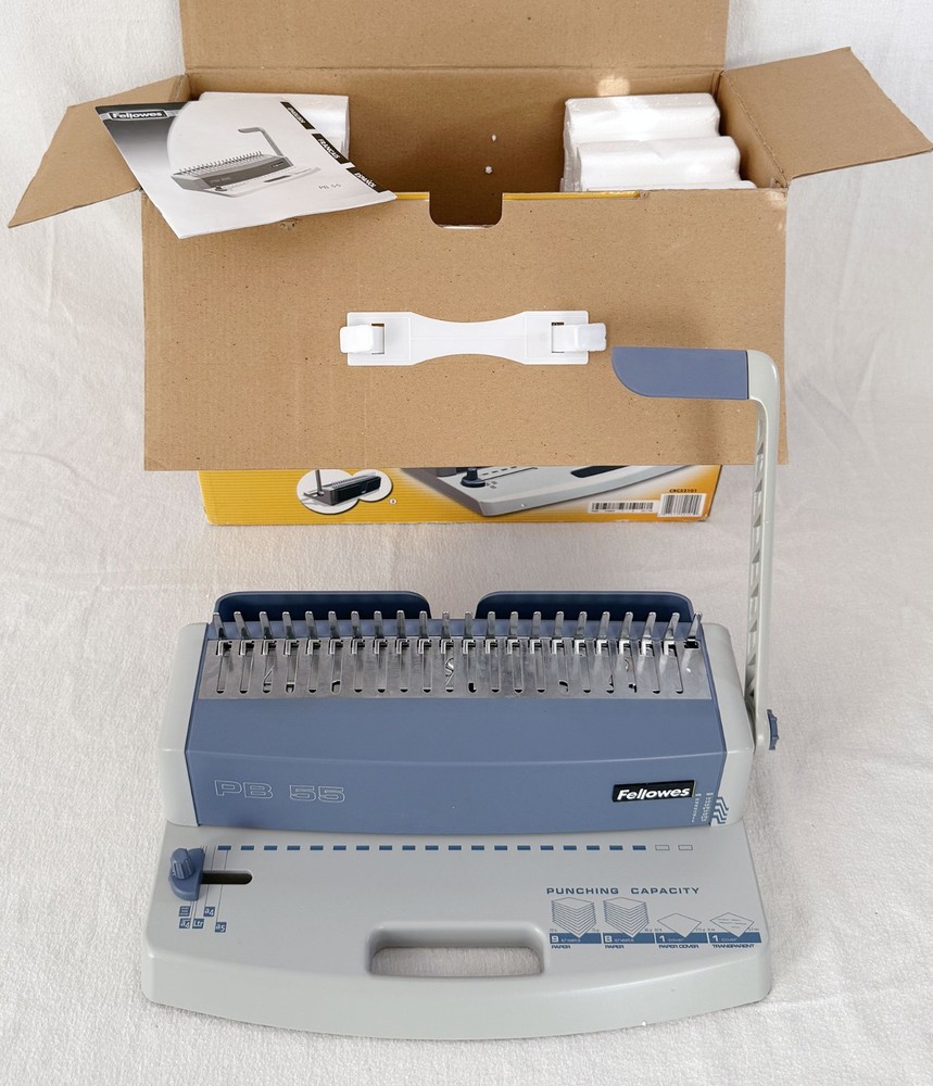 Fellowes Plastic Comb Binding Machine PB 55 - CRC52101 NEW