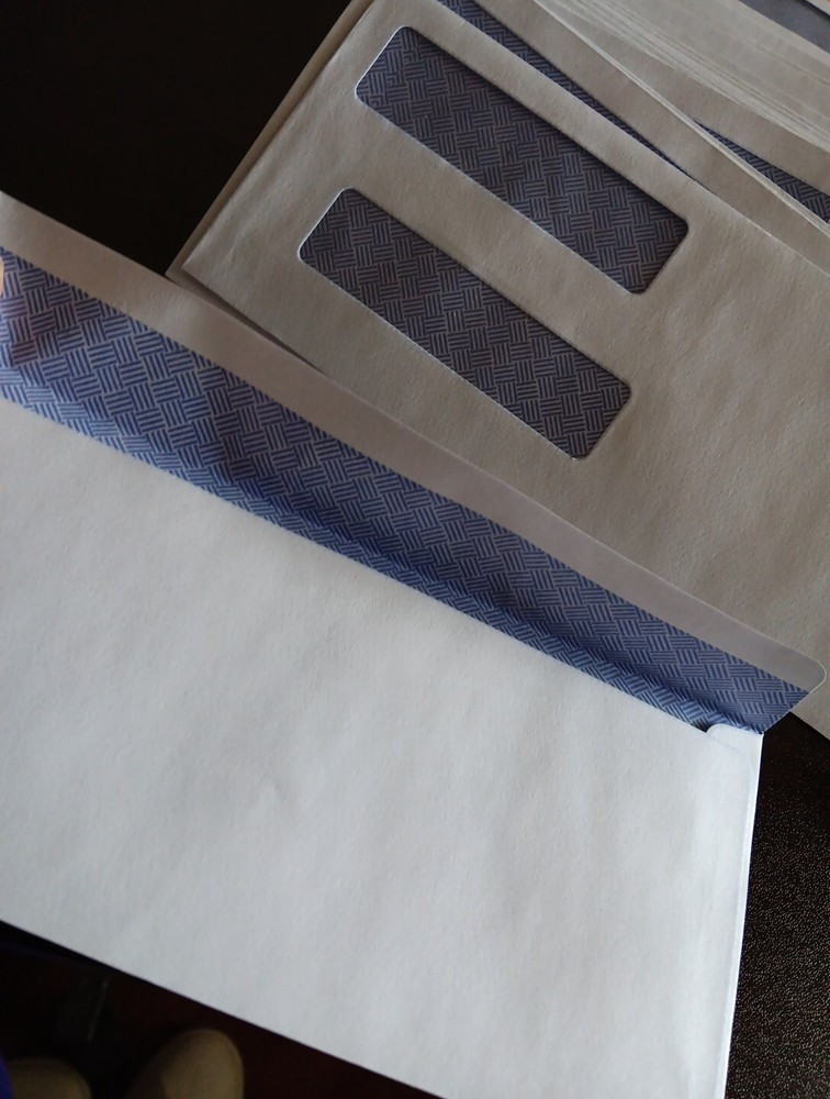 UNIVERSAL Double Window Check Envelope #8 5/8 3 5/8 x 8 5/8 White 165 Envelopes