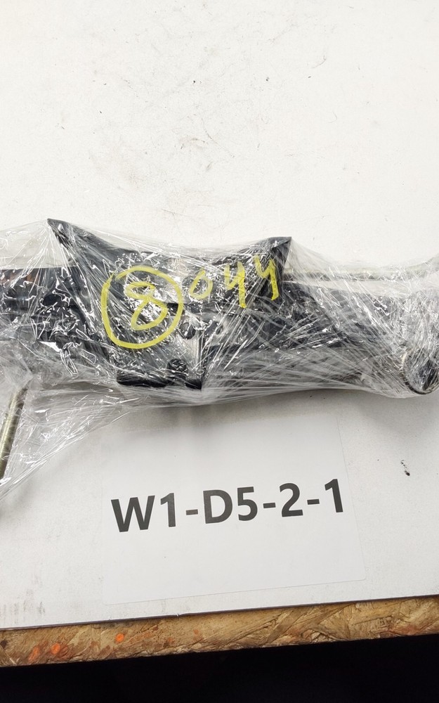 2004 Mazda 3 Tire changing kit Jack and Tools OEM