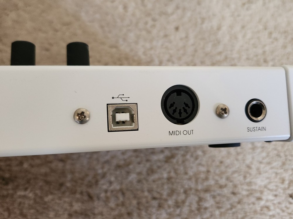 midiplus X4 mini MIDI Keyboard Controller, White