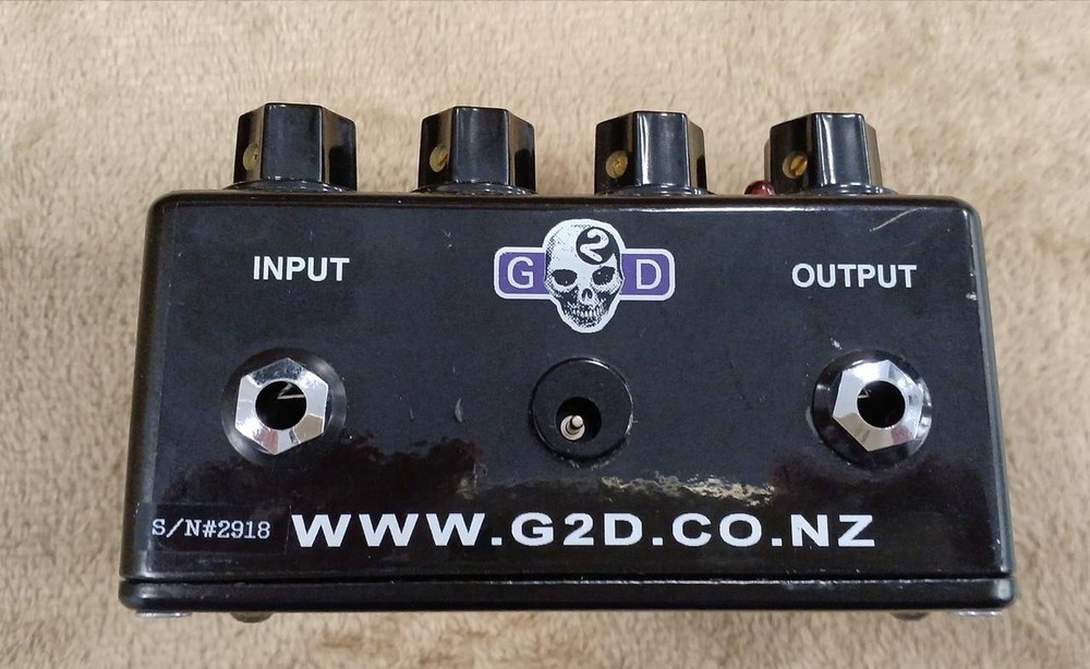 G2D Morpheus Distortion No.nm1384