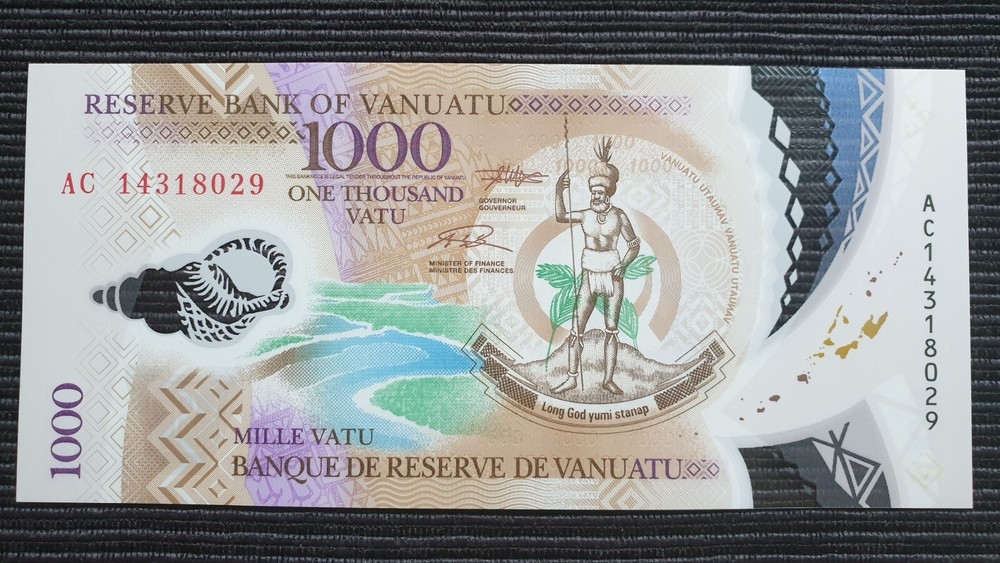 VANUATU 1000 Vatu 2014 P13 Prefix AC UNC Banknote