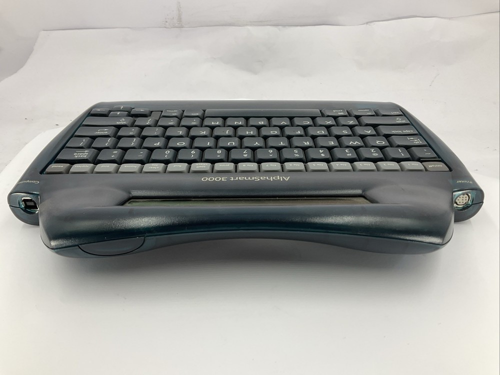 AlphaSmart 3000 Portable Digital Word Processor Typewriter