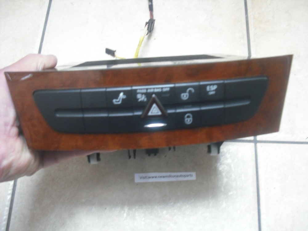 A2116800552 MERCEDES W211 E CLASS 2007 HAZARD SWITCH ESP HEADRESTS