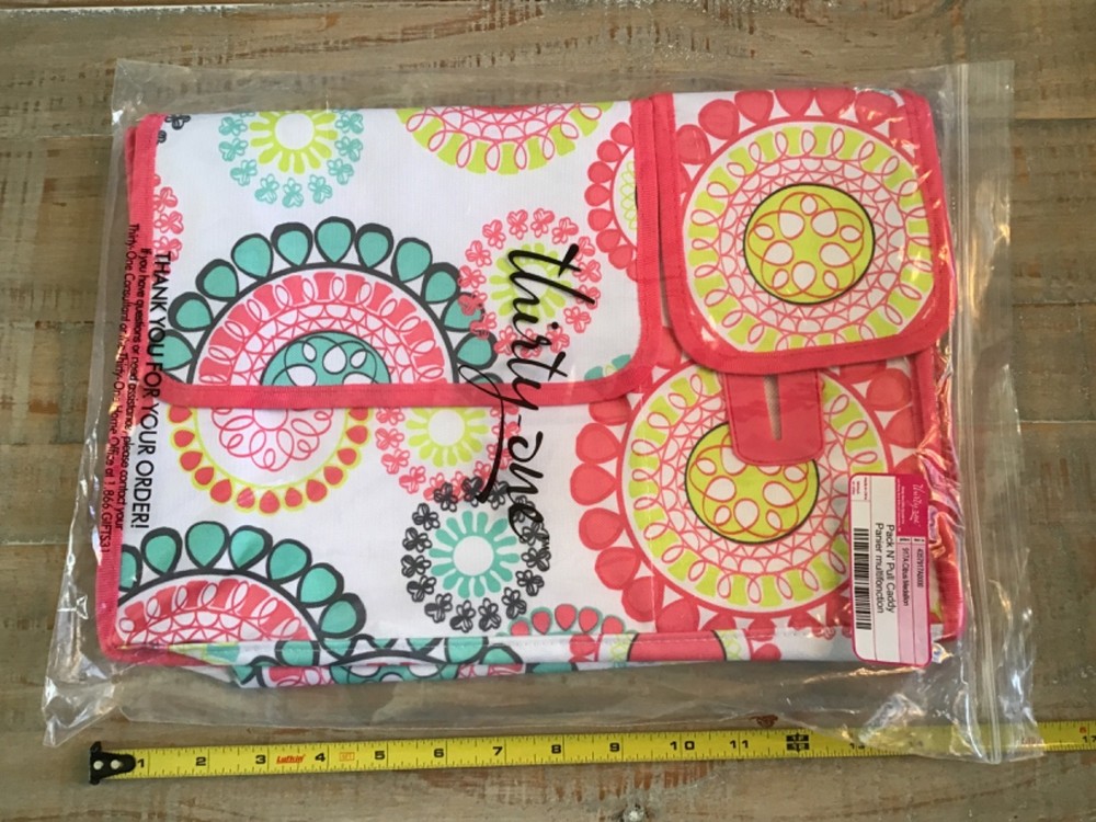 THIRTY-ONE  PACK N' PULL CADDY CAR STORAGE ORGANIZER  - NWT