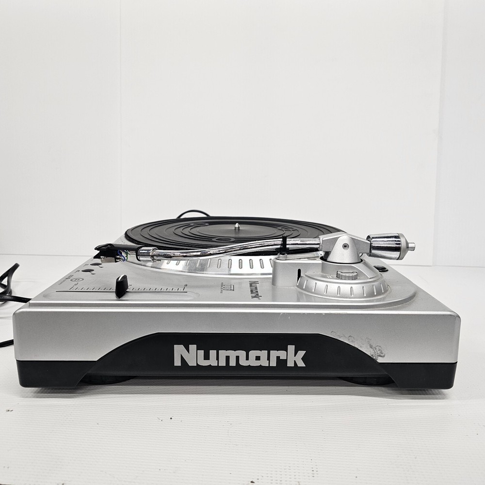 Numark TT USB Turntable Professional (as-is needs needle)