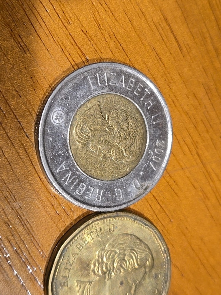 (3) CANADA Coins P9710b46