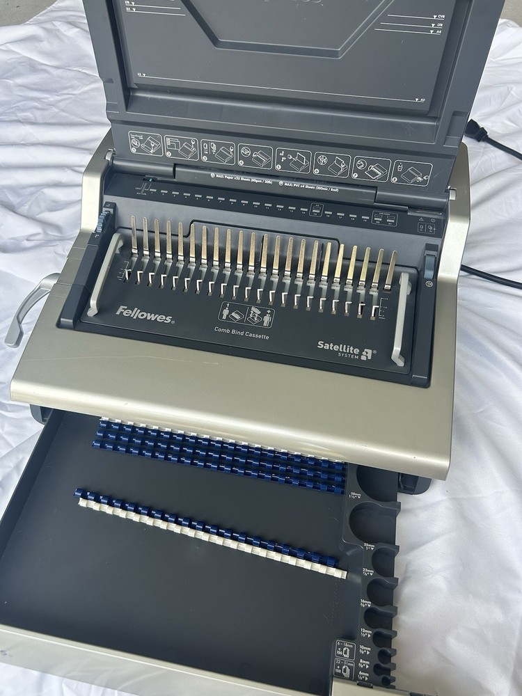 Fellowes Galaxy E 500 Electric Comb Binding Machine