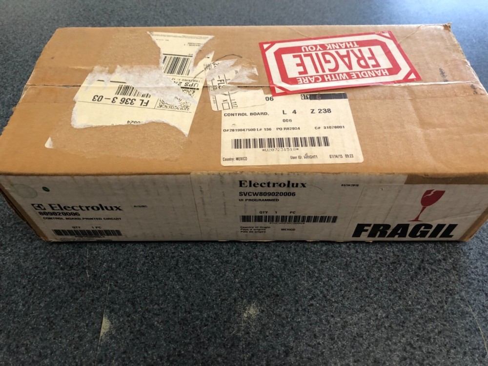 809020006 / Electrolux - Frg Control Board