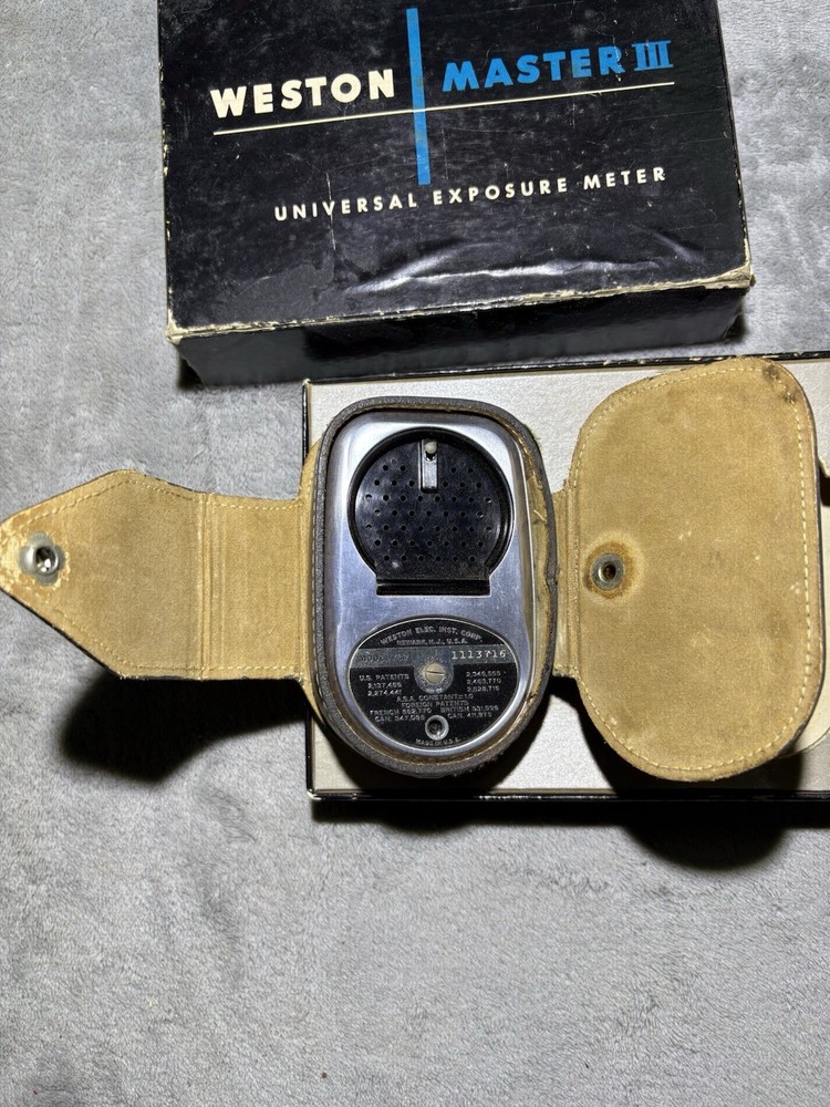 Weston Master III Universal Exposure Meter Model 737 With Leather Case
