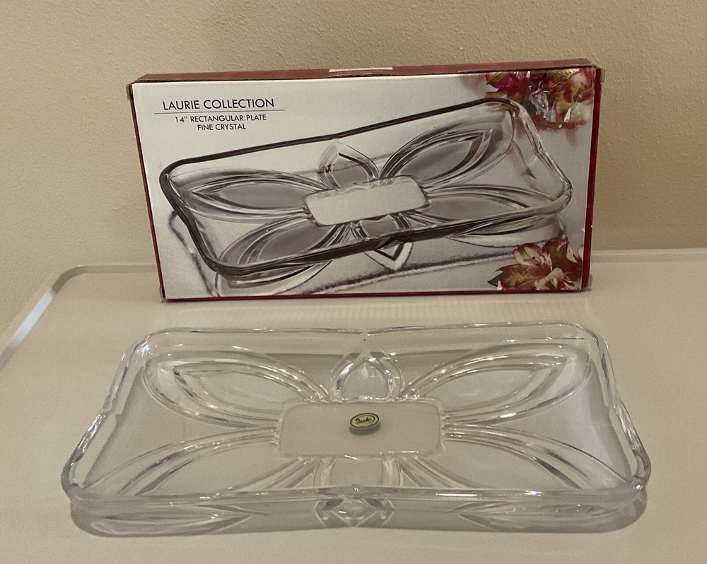 Rectangular Serving Tray- 14 in fine studio crystal - Laurie Collection