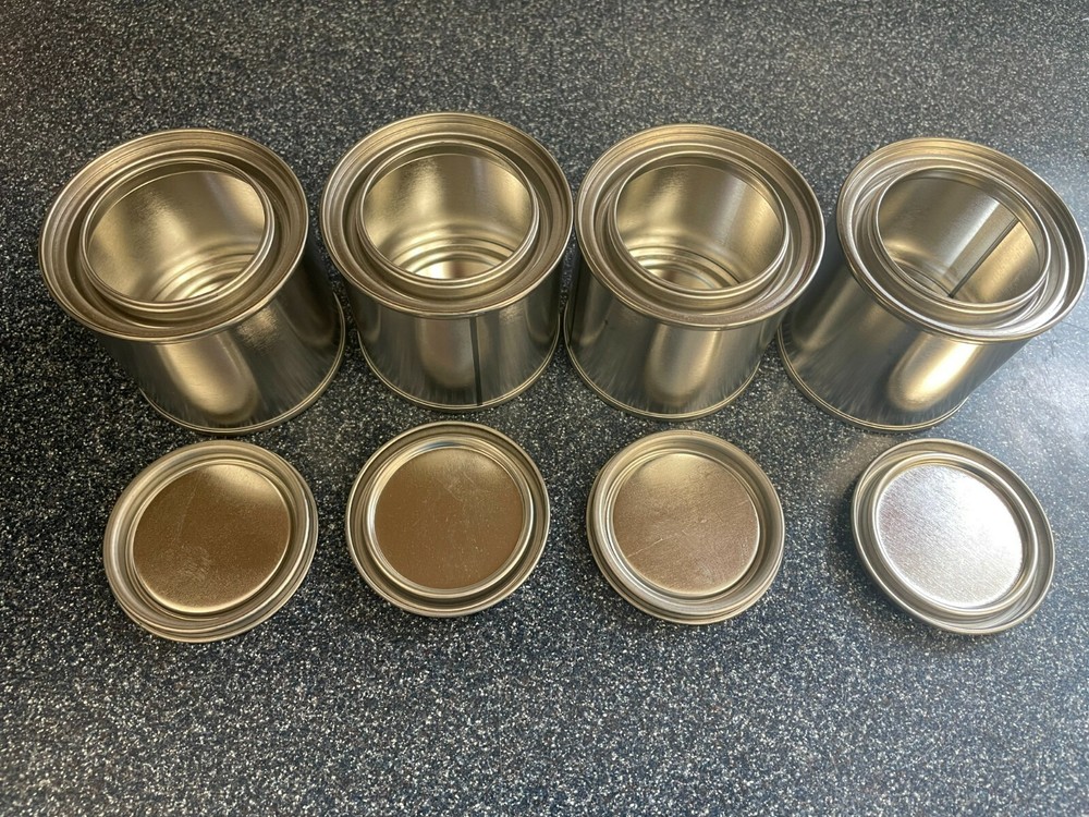 4 Pint ~ "New" Empty Paint Cans