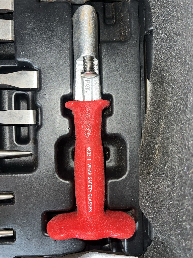 MAC Tools PCS1000 Interchangeable Punch & Chisel Set In Case