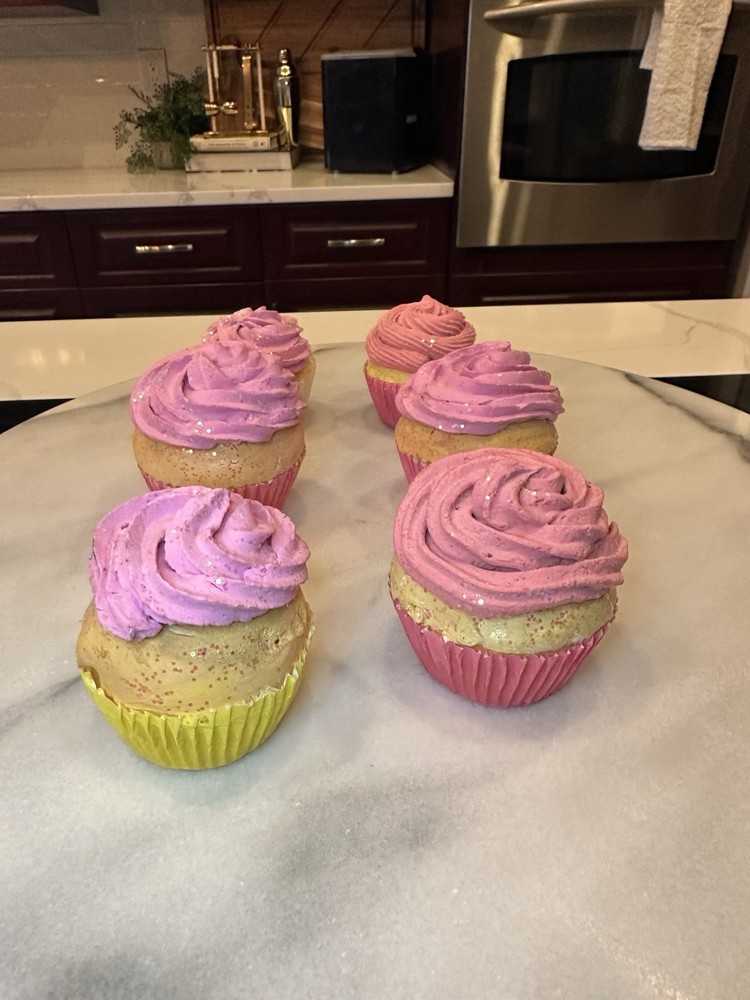 Long 6 Pink Artificial Desserts Simulation Realistic Cupcakes