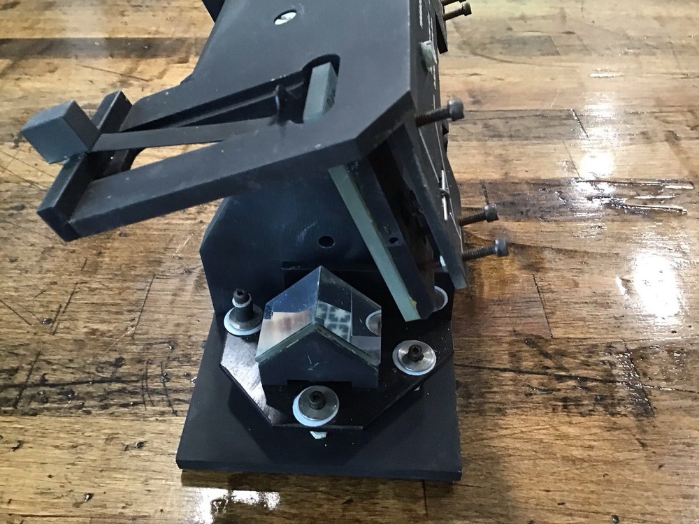 Beckman 198900 Double-beam Variable Angle Specular Reflectance Unit INS-DBSR