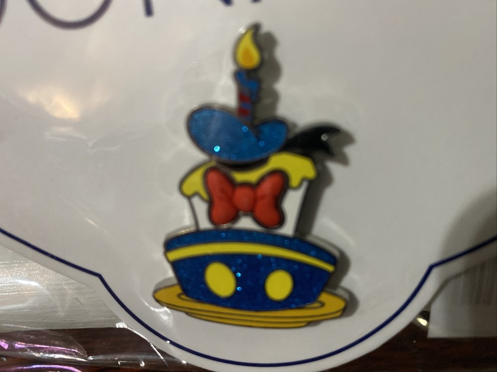 Donald Duck 85th Birthday Pin Limited Release