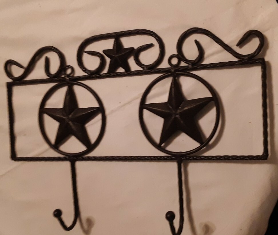 Cast Iron Texas Star 2 Hook Bracket