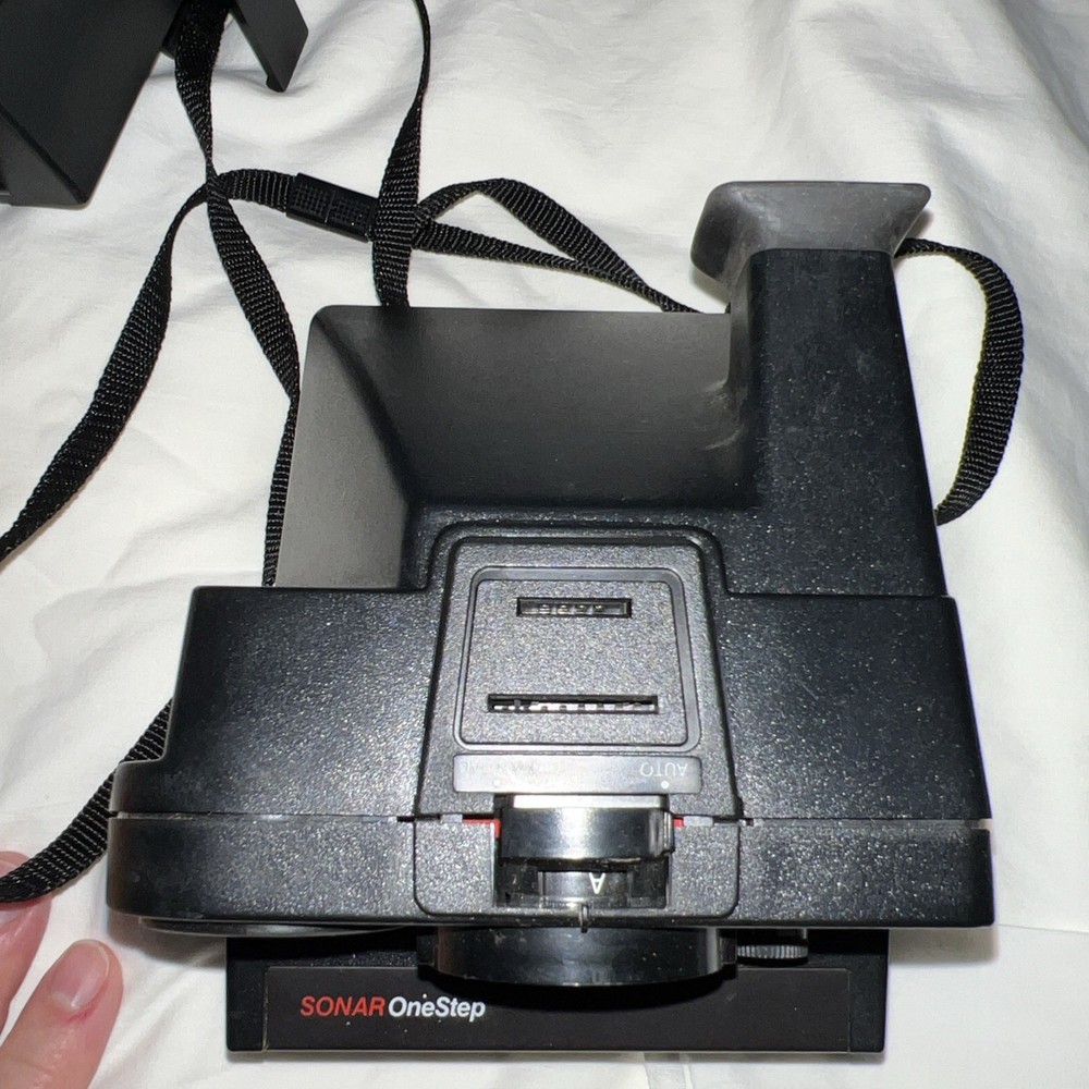 Polaroid Land Camera SONAR OneStep With Case, Flash Attachment, Instructions