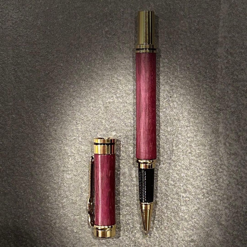 Purple Heart Ballpoint Pen B028
