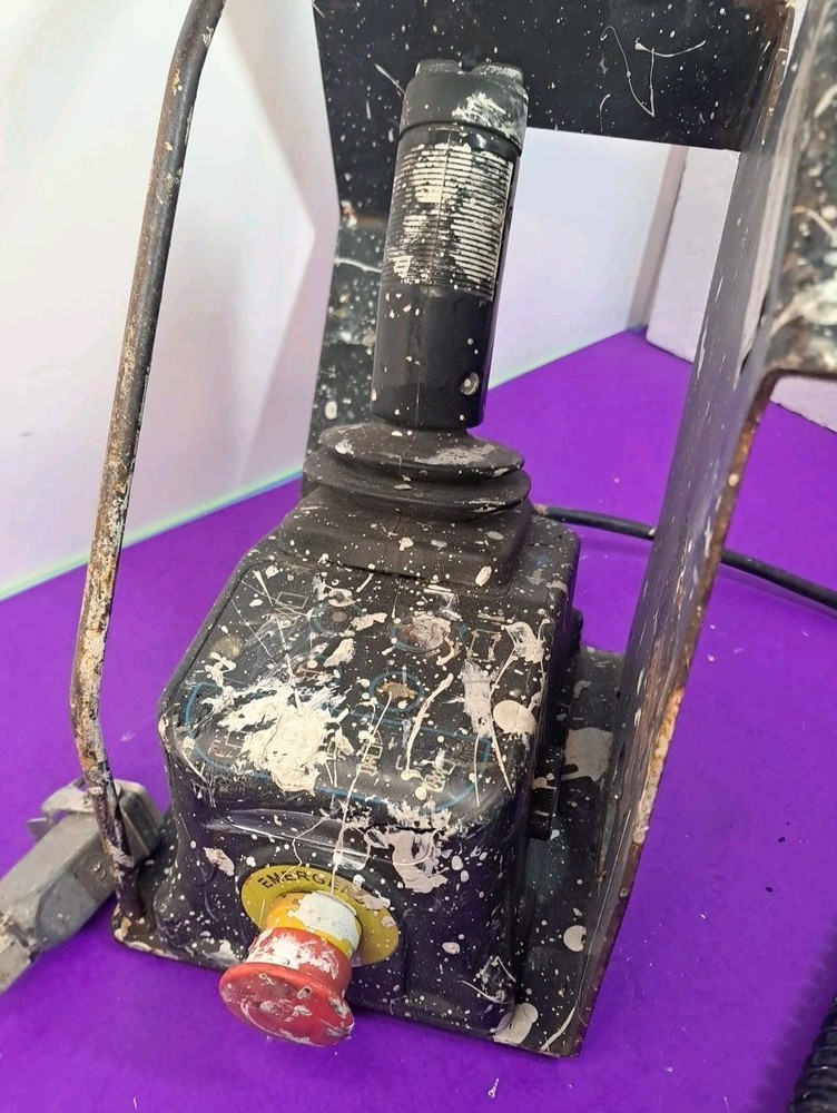 Dingli 00000706 Control box UNTESTED