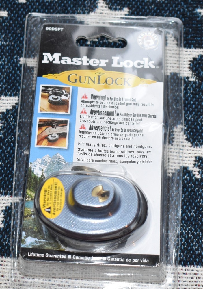MASTER LOCK  GUN LOCK new in package 90DSPT