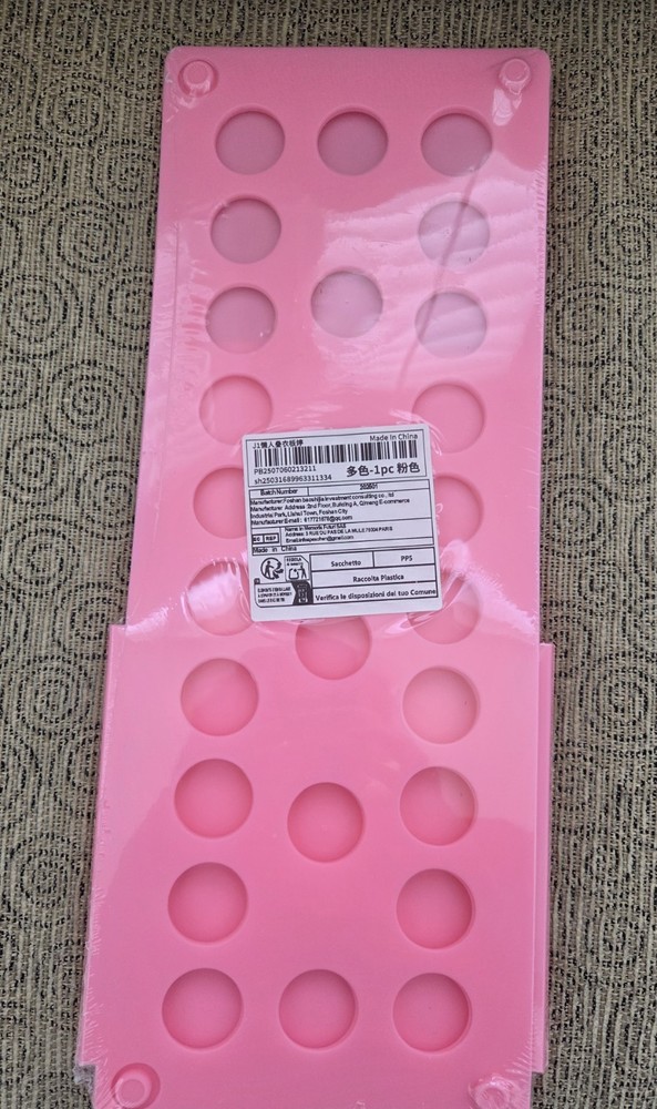 Kids' Foldable Clothing Board