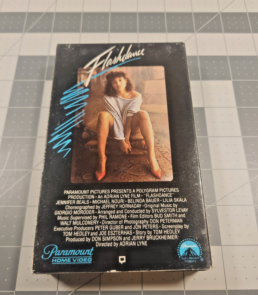 Flashdance (1983, Beta) Jennifer Beals