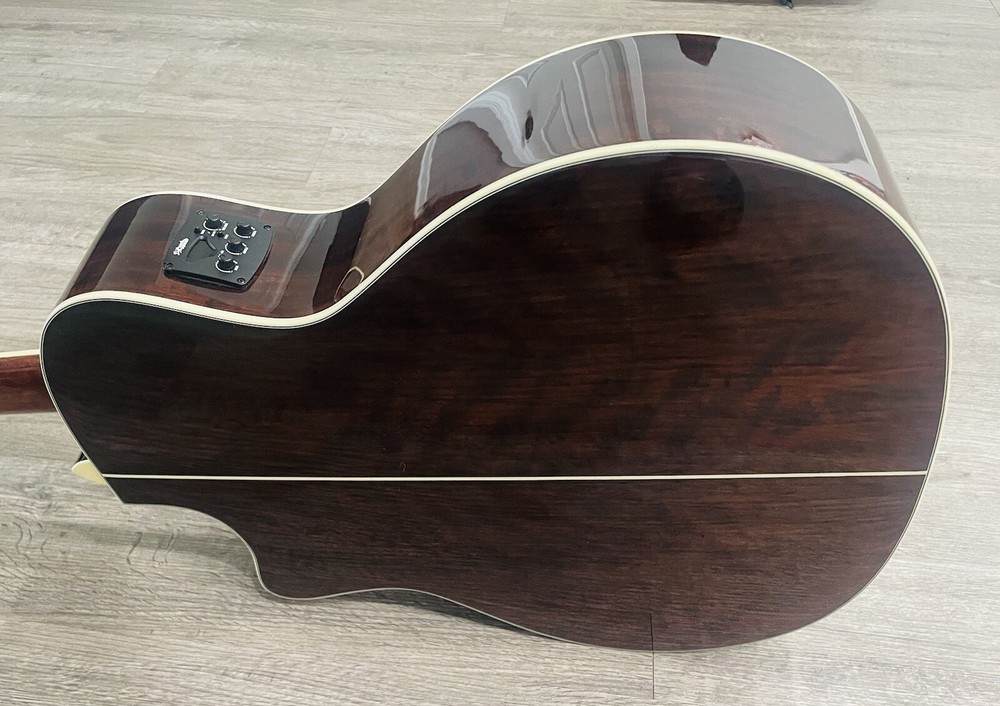 Doceava Prácticamente Nueva