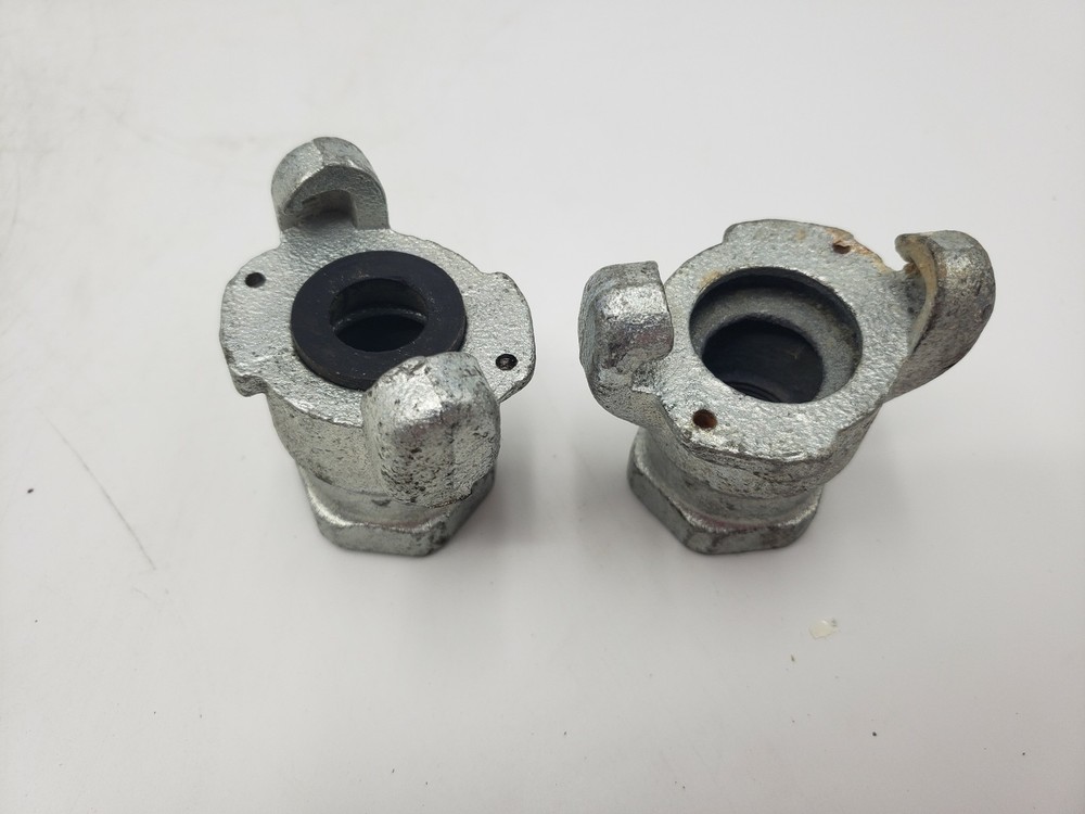 Dixon FE752 Lug 3/4 NPT Female Universal Coupling