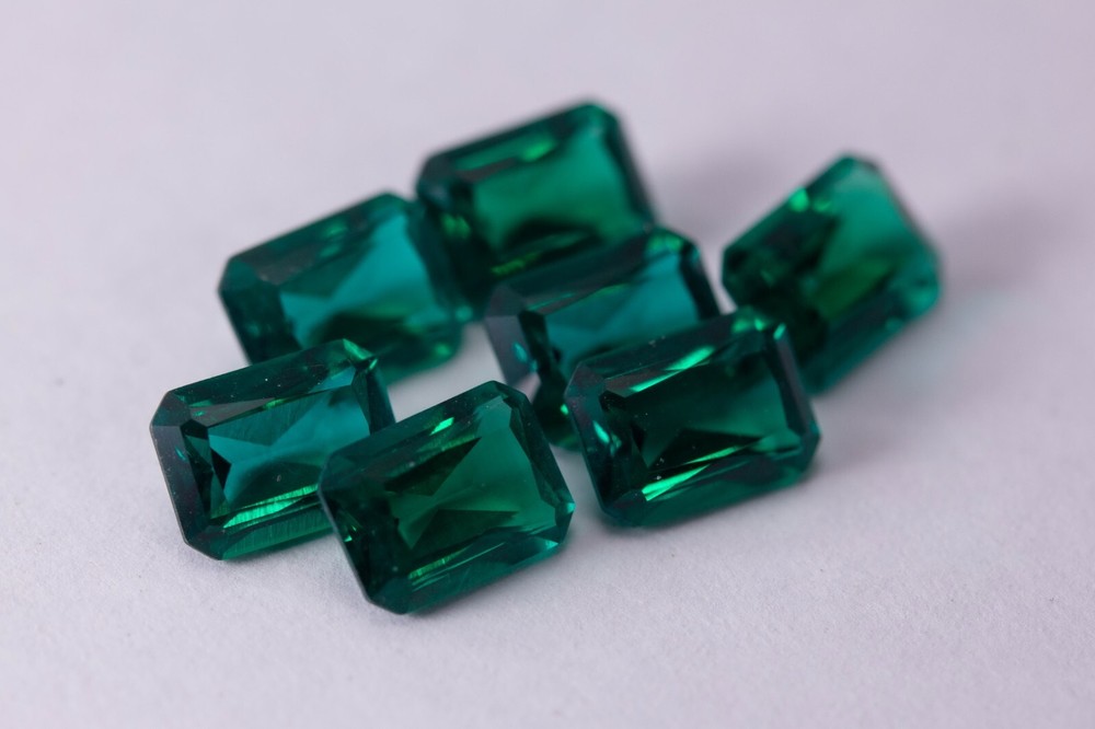 Loose Gemstone Lab Created Emerald Hydrothermal Emerald shape
