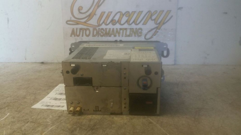 2000 Radio With Navigation