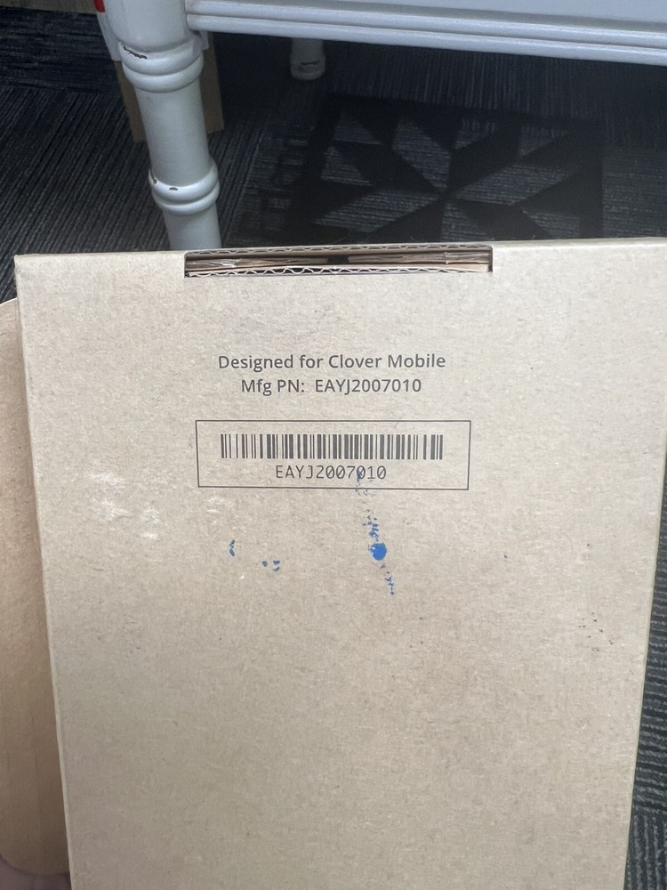 Clover Mobile Belt Clip New In box