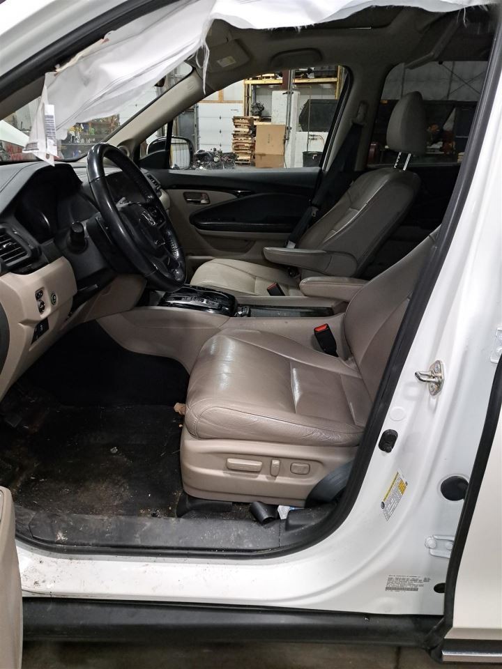 2019 Pilot Blueray Player,Dash Mounted Sku#4380302