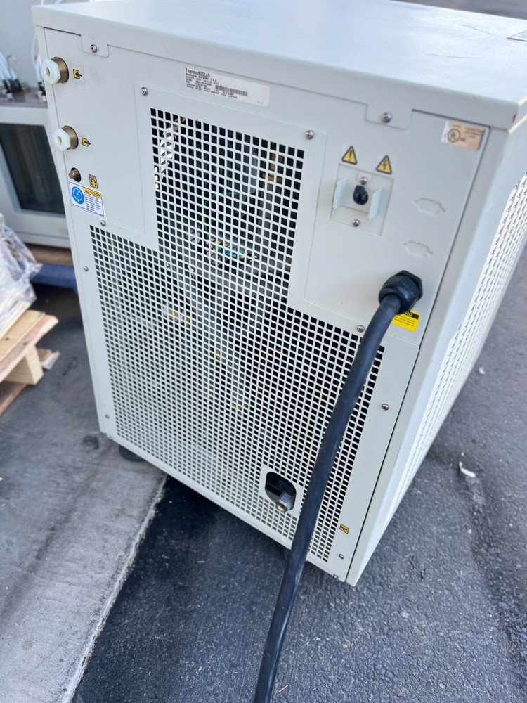 Thermo Neslab MERLIN SERIES M150