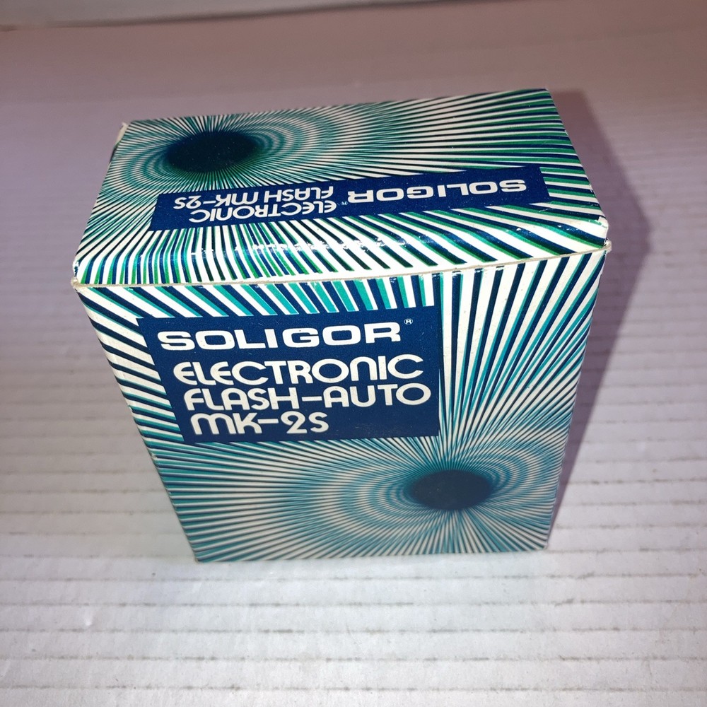 CAMERA PART PIECE SOLIGOR ELECTRONIC FLASH AUTO MK-2S WITH PAPERWORK & BOX