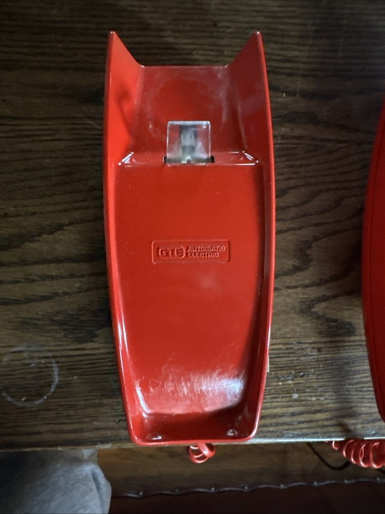 Vintage Red GTE Automatic Electric Wall Phone Push Button Retro Untested