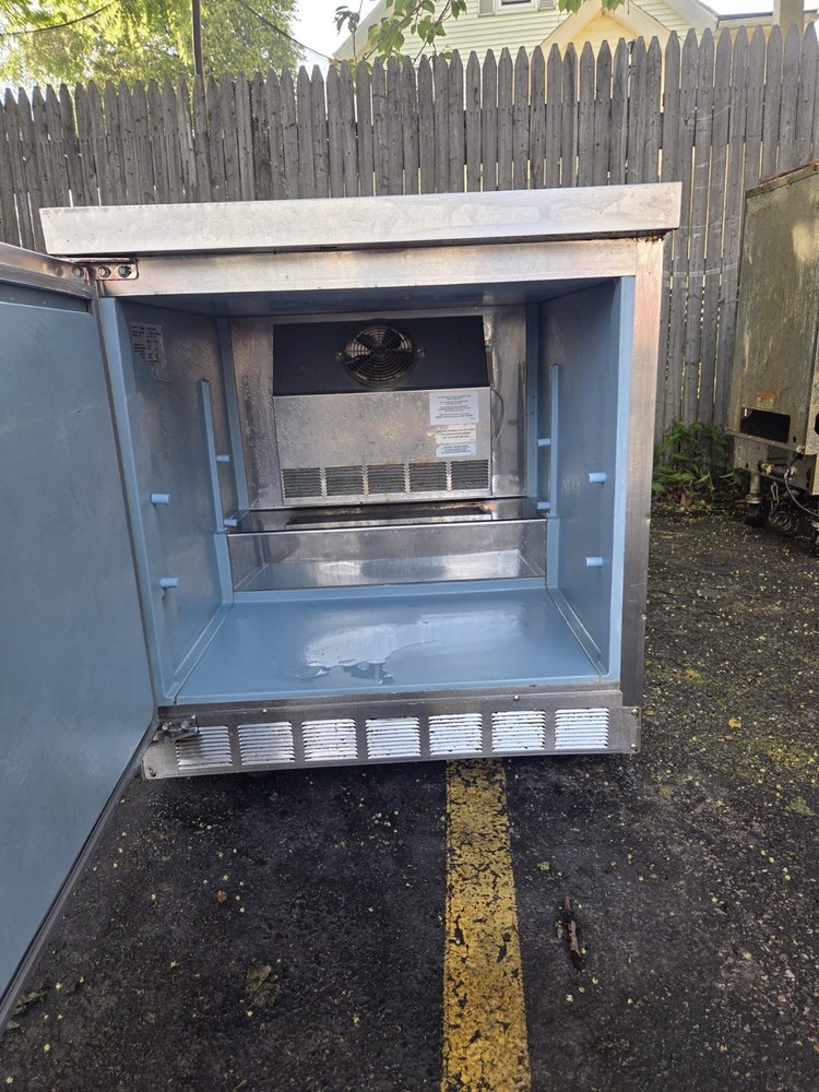 Delfield 4532N Flat Top Freezer