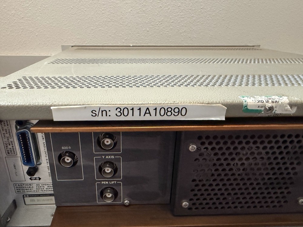 HP 8903B Audio Analyzer - Powers On but Untested