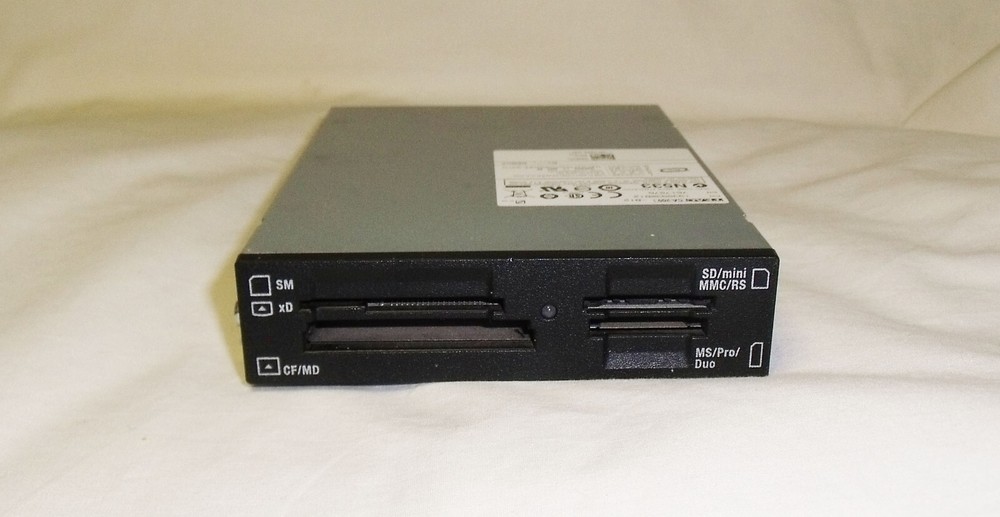 Teac CA-200 Internal USB MB connected Media Card Reader with cable (2008)
