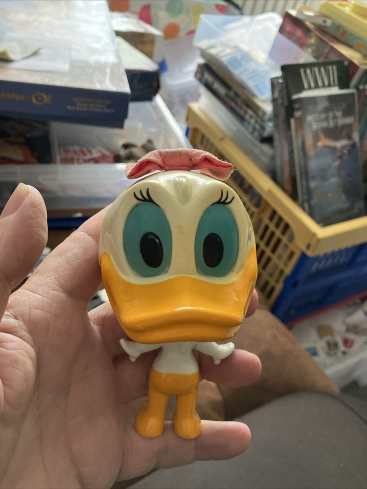 1971 Disney Daisy Duck Talking Pull String Figure - Vintage - Mattel Burbank S36