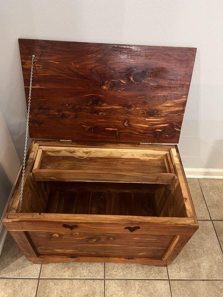 hope chest cedar