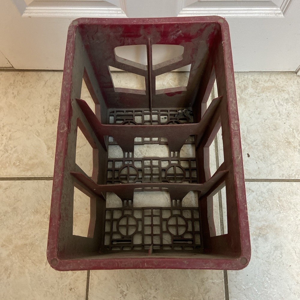 Dr Pepper Maroon/Red Plastic 2 Liter Bottle Carrier Case Crate
