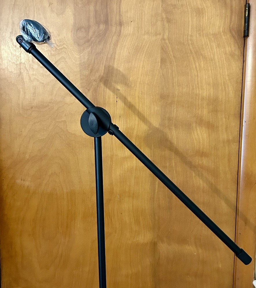 MICROPHONE STAND Tripod Floor Stand Adjustable Full Assembled RANDY JACKSON NOS