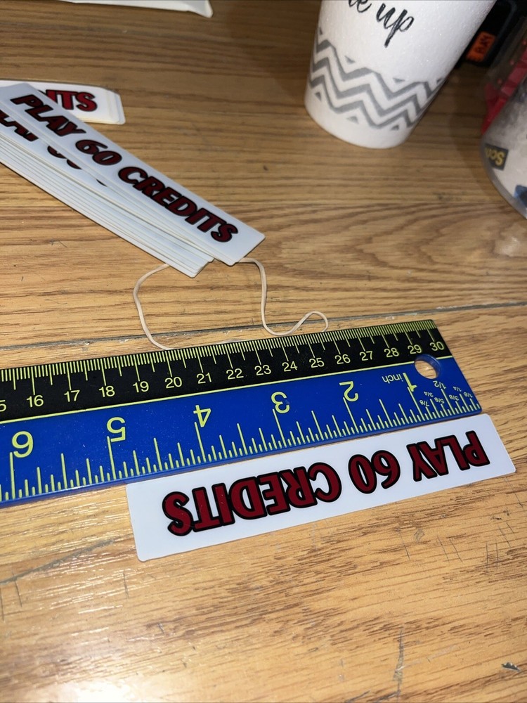 Play 60 Credits Decal Used /BA