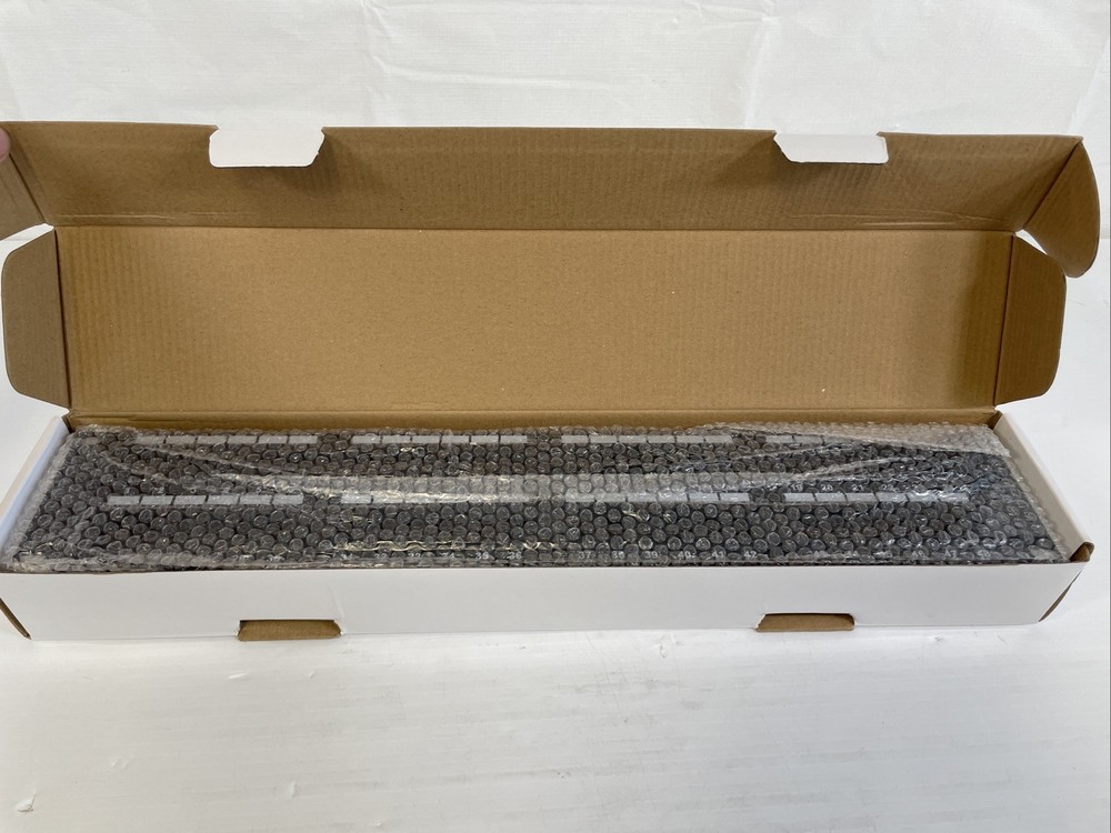 NEW Monoprice Network Patch Panel 19" 7305 MP-C6U8BBH48 Ethernet