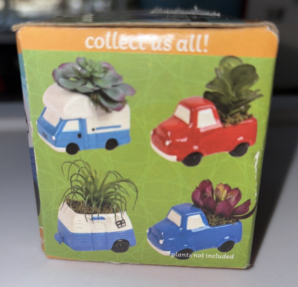 CERAMIC VINTAGE AIR STREAM STYLE CAMPER PLANTER
